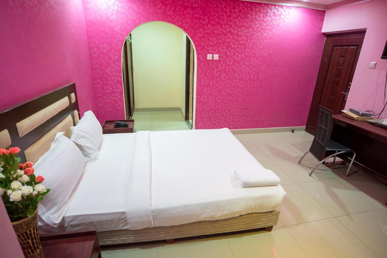 Euro Hotel And Apartments Dar es Salaam Exterior photo